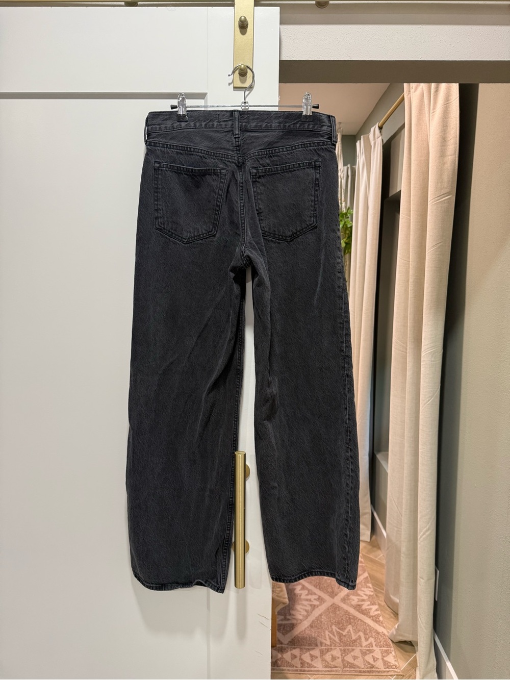 Abercrombie & Fitch Curve Love The Ultra Loose Low Rise Jean - Picture 10 of 12